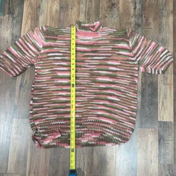 Handcrafted Multi Color knitted sweater.  Short sleeves. Pullover. - Picture 2 of 6